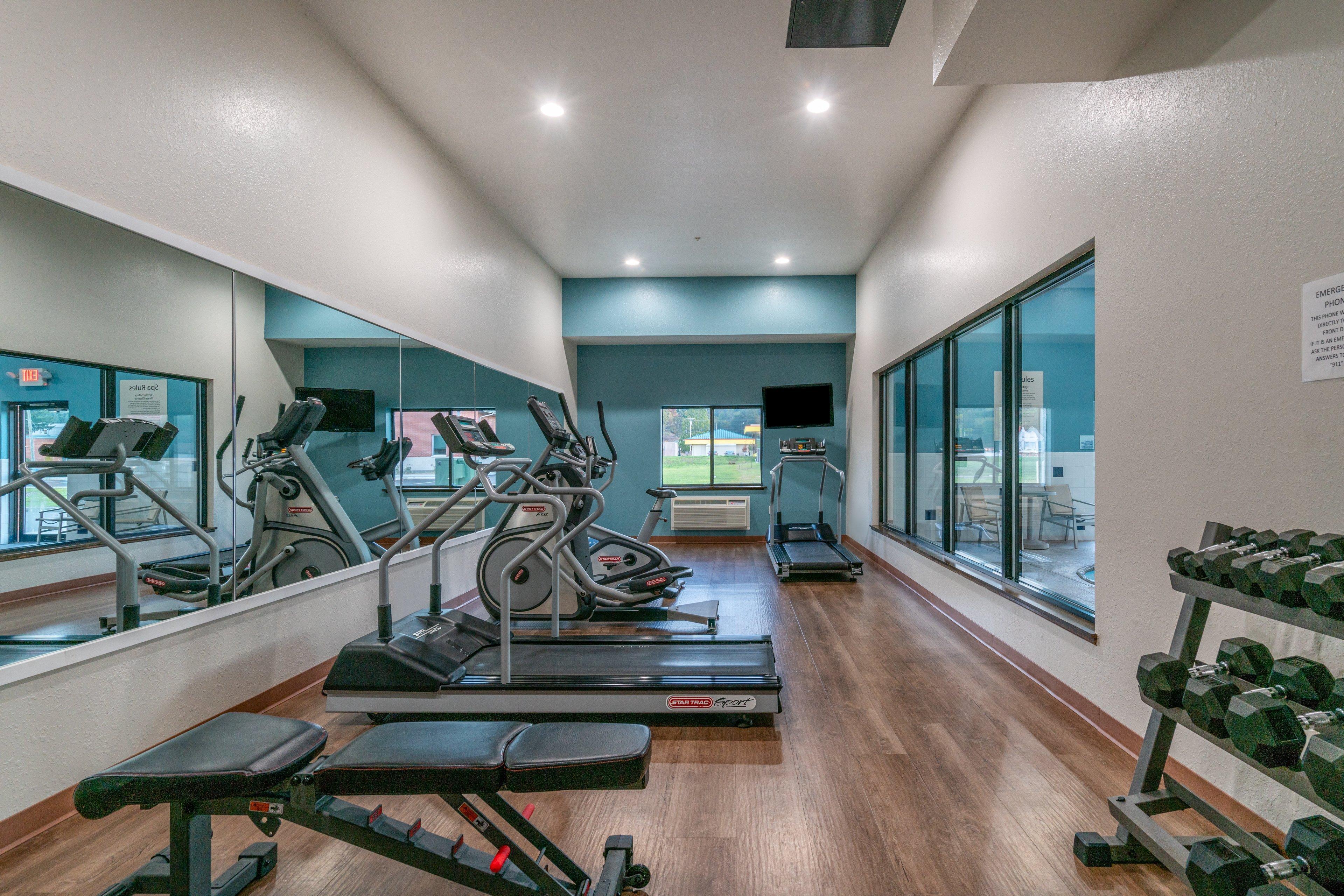 Holiday Inn Express Hotel & Suites Elkins By Ihg Ngoại thất bức ảnh