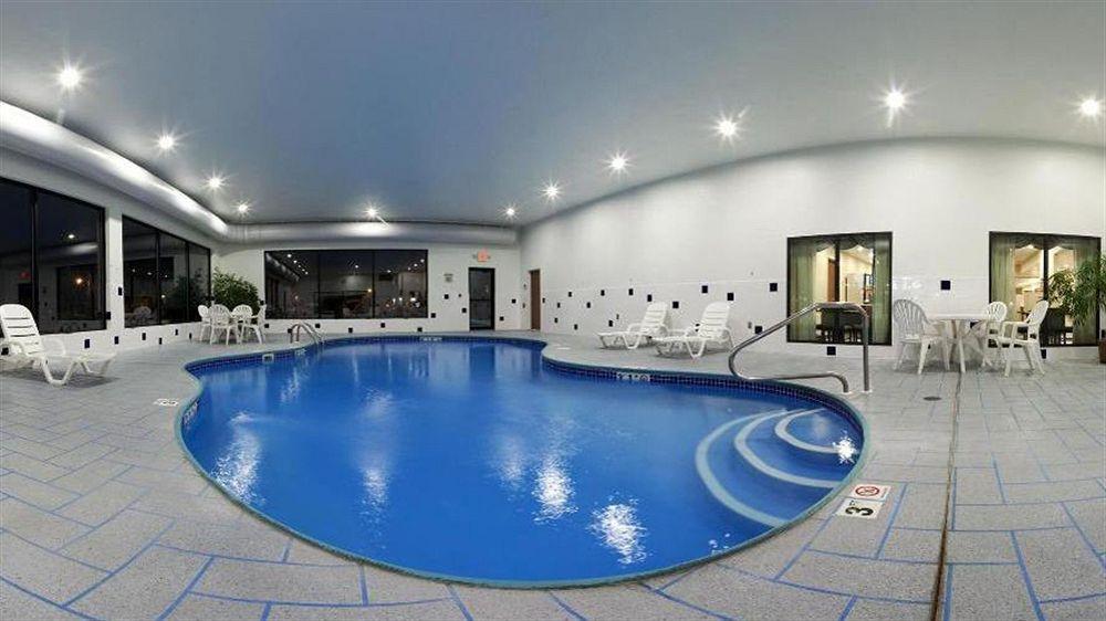Holiday Inn Express Hotel & Suites Elkins By Ihg Ngoại thất bức ảnh