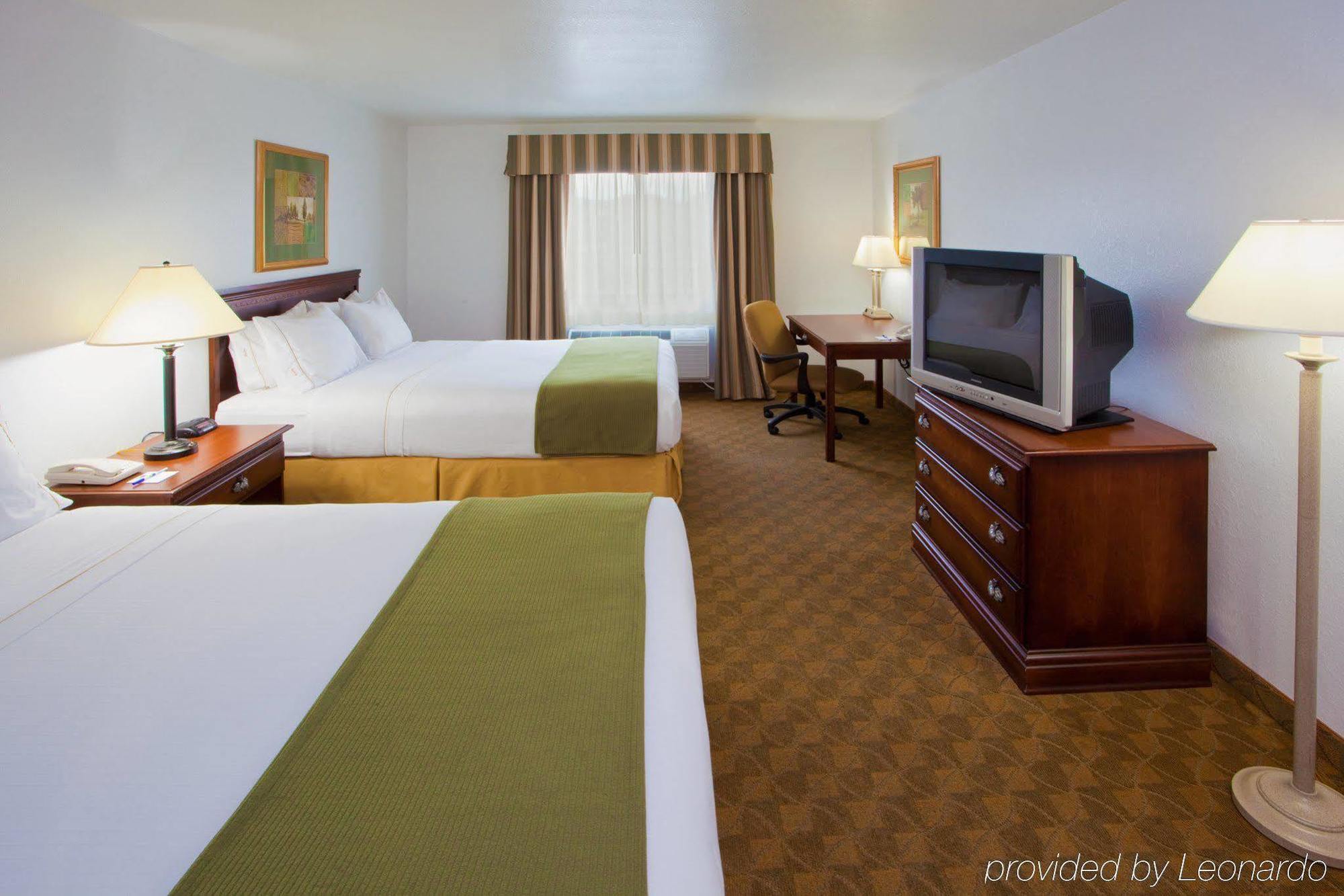 Holiday Inn Express Hotel & Suites Elkins By Ihg Ngoại thất bức ảnh
