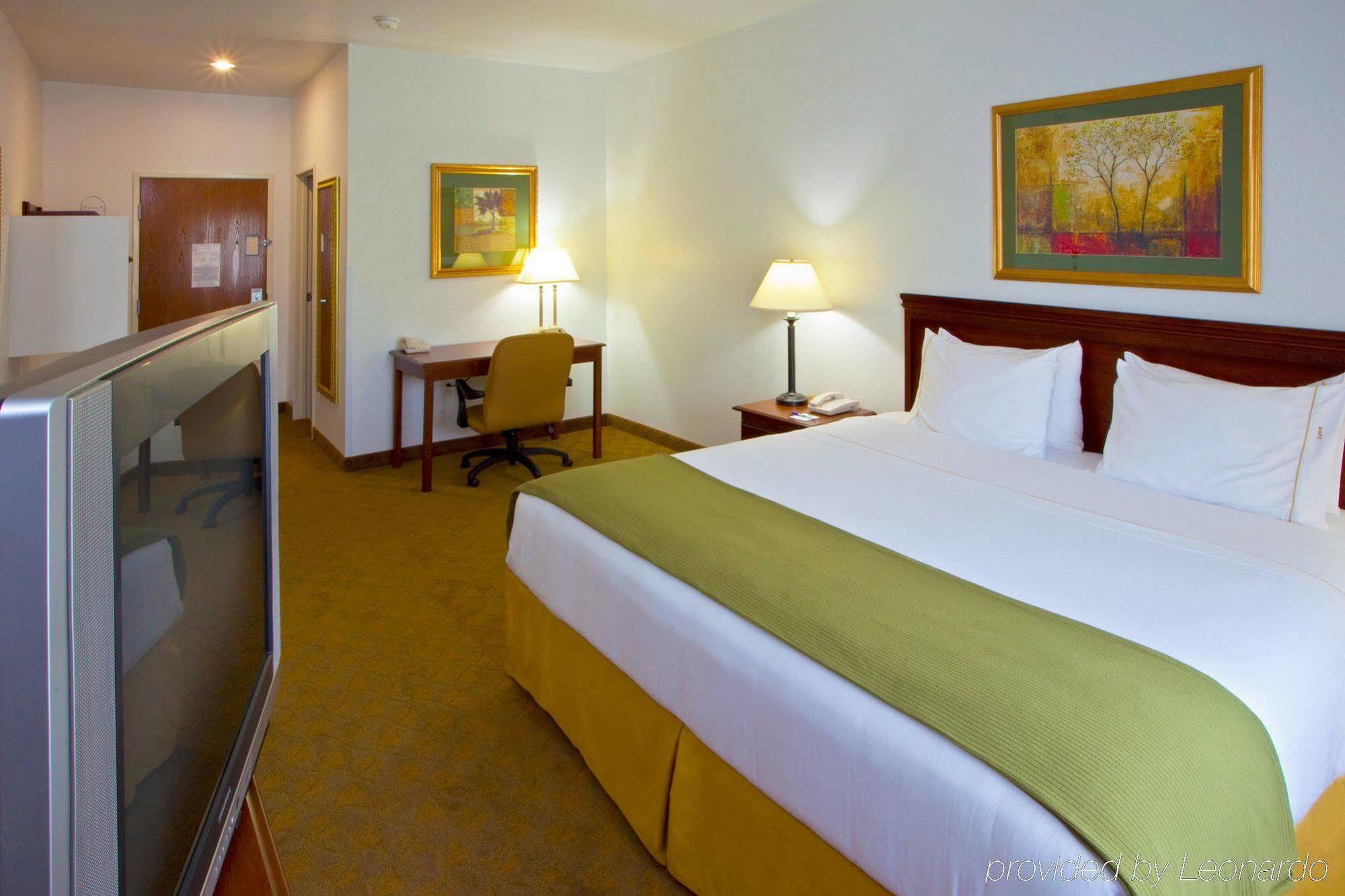 Holiday Inn Express Hotel & Suites Elkins By Ihg Ngoại thất bức ảnh