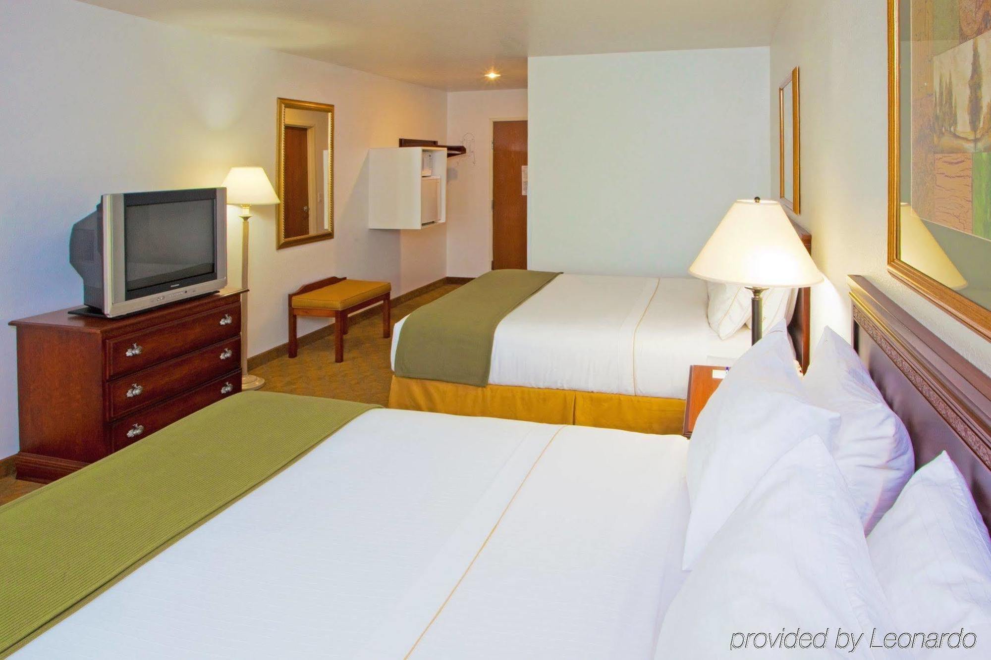 Holiday Inn Express Hotel & Suites Elkins By Ihg Phòng bức ảnh